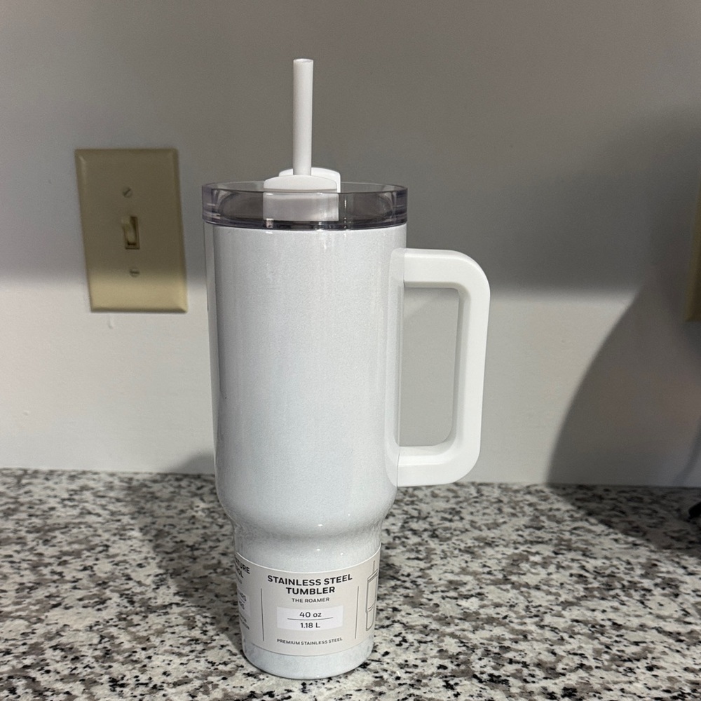 White Stainless Steel Tumbler with Handle